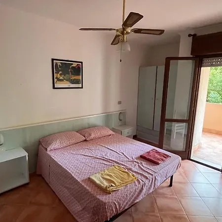 Colombo Flat *